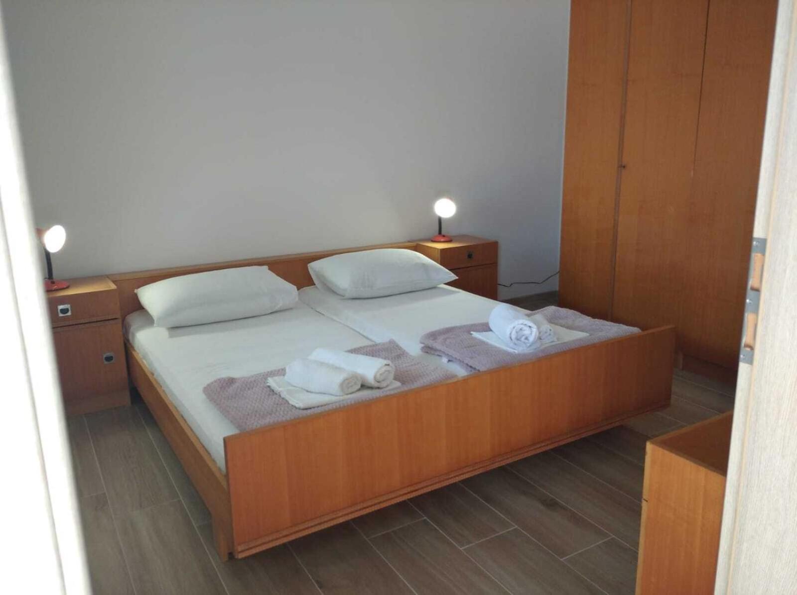 Apartments And Rooms Porto Ražanj Zewnętrze zdjęcie