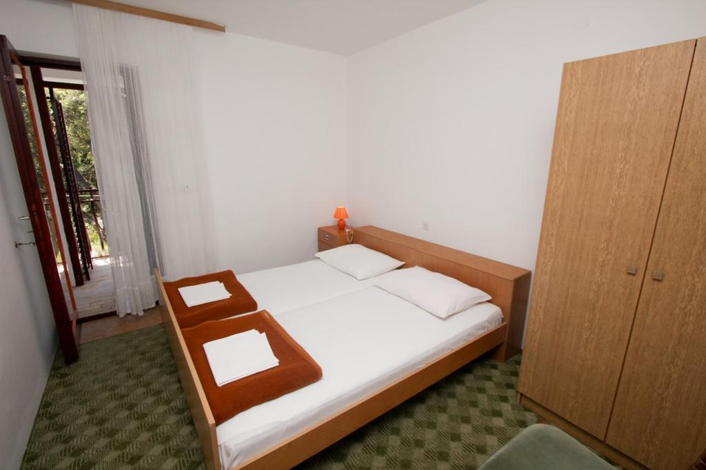 Apartments And Rooms Porto Ražanj Pokój zdjęcie